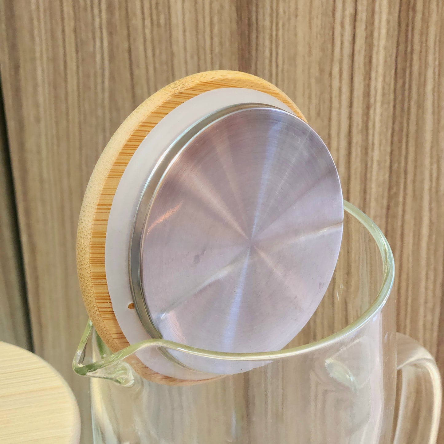 Premium Glass Jug | Bamboo Lid with Stainless Steel Cover โ 1L / 1.5L