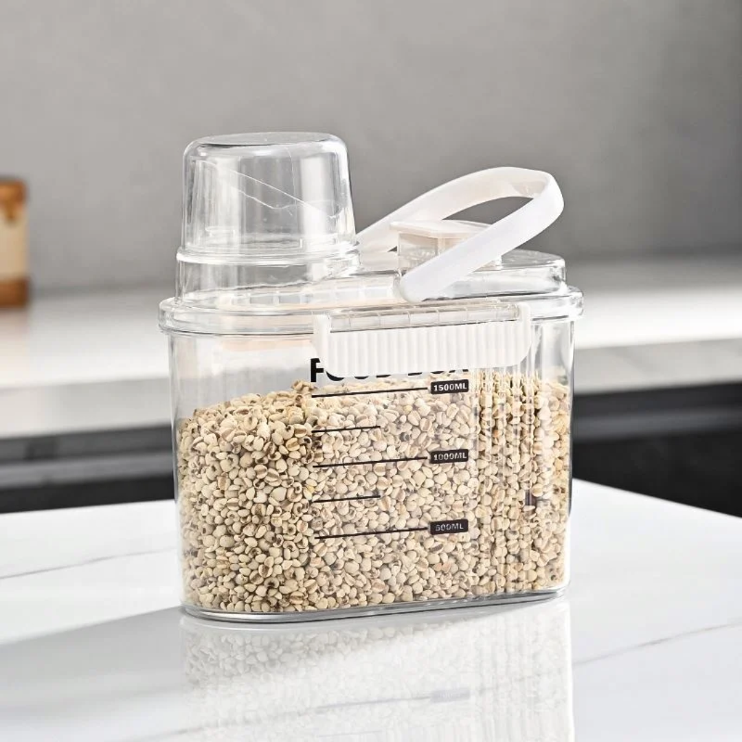 Pouring Food Storage Containers