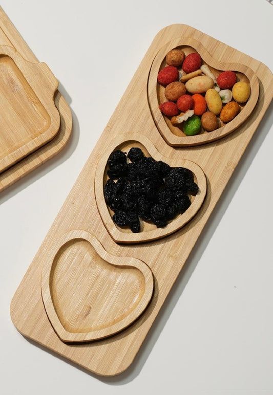 Heart-Shaped Bamboo Serving Tray with 3 Heart Plates