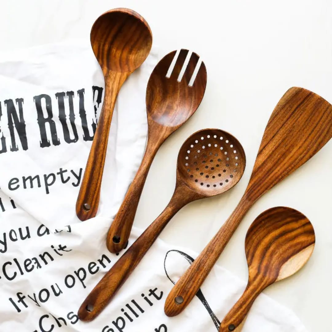 Dark Wooden Cooking Utensils Set
